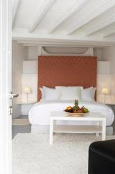 Junior Suite With Outdoor Jetted Tub Sea View 2