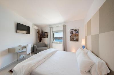 Deluxe Two Bedroom Villa With Private Pool Sea View 5