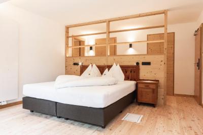 Standard Double Room 1