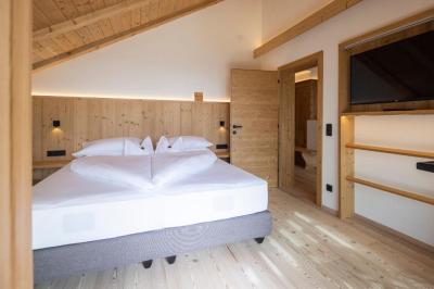 Premier Suite 11