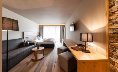 Superior Double Room 2