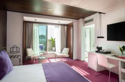 Suite com Piscina Privativa 5