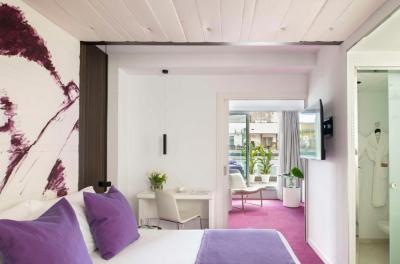 Suite J&uacute;nior com Terra&ccedil;o 9