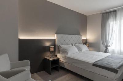 Standard Double or Twin Room with Garden View 1