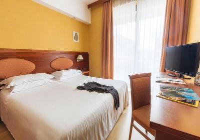 Classic Double or Twin Room 1