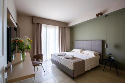 Standard Double Room 1