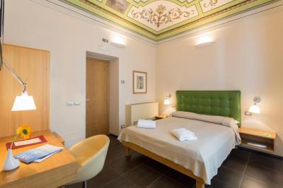 Deluxe Double Room 3