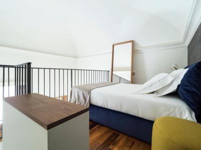 Deluxe Triple Room 10