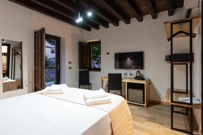 Standard Double Room 1