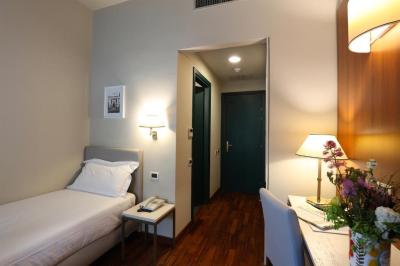 Single Room 1