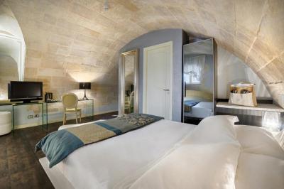 Classic Double Room 3