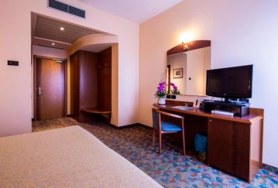 Double or Twin Room 1