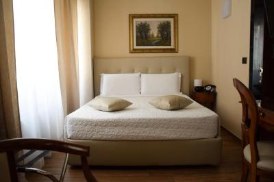 Double Room 2