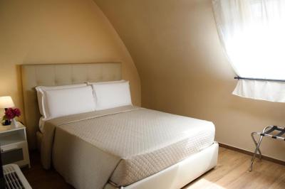 Budget Double Room 3