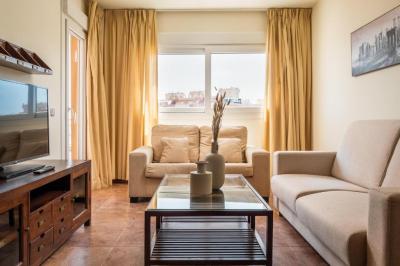 Family Room 13