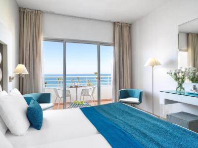 Chambre Double ou Lits Jumeaux - Vue sur Mer 3