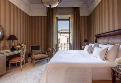 Premium Double or Twin Room City View 2