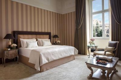 Junior Suite with Extra Bed 7