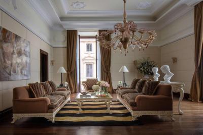 Sophia Loren Suite 21
