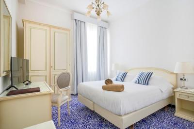 Double Room 1