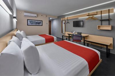 Double Room with Two Double Beds 2