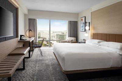 Superior Room, 1 King 4