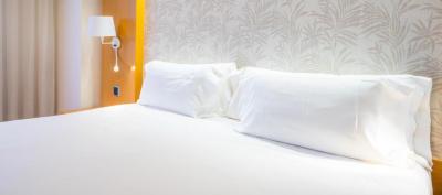 Double Room (1 Adult) 1