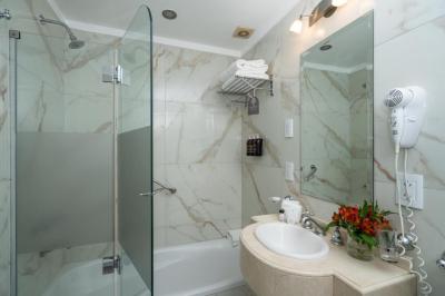 Hotel Intersur Recoleta 6 Hotel Intersur Recoleta 6
