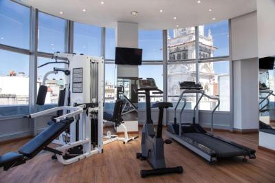 Hotel NH Buenos Aires Latino 8 Hotel NH Buenos Aires Latino 8