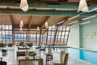 Hotel NH Bariloche Edelweiss 3 Hotel NH Bariloche Edelweiss 3