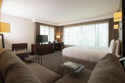 DoubleTree Hilton Santiago Vitacura 2 DoubleTree Hilton Santiago Vitacura 2