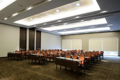 Hotel Hilton Garden Inn Santiago Airport 3 Hotel Hilton Garden Inn Santiago Airport 3