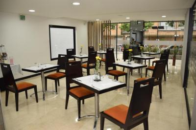 Richmond Suites Hotel 5 Richmond Suites Hotel 5