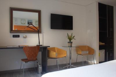 Hotel 104 Art Suites 8 Hotel 104 Art Suites 8