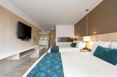 Hotel bh Bicentenario 9 Hotel bh Bicentenario 9
