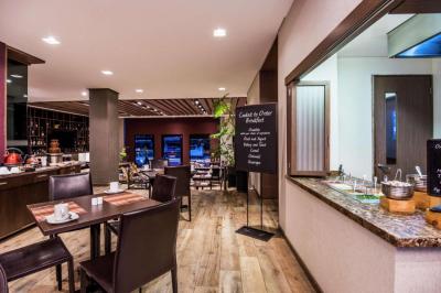 Hotel Embassy Suites by Hilton Bogotá Rosales 5 Hotel Embassy Suites by Hilton Bogotá Rosales 5