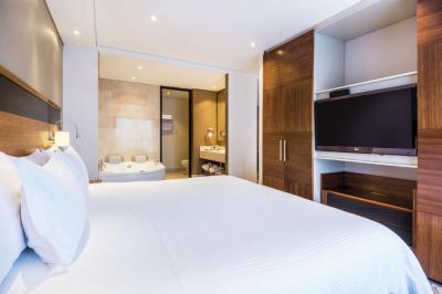 Hotel DoubleTree Hilton Bogota Parque 93 8 Hotel DoubleTree Hilton Bogota Parque 93 8