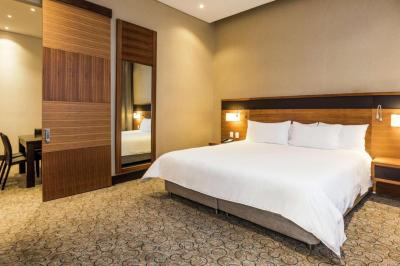 Hotel DoubleTree Hilton Bogota Parque 93 5 Hotel DoubleTree Hilton Bogota Parque 93 5