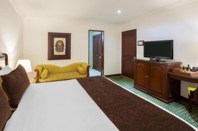 Hotel Embassy Park 9 Hotel Embassy Park 9