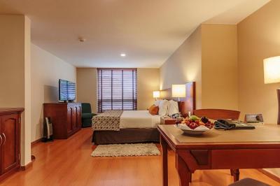 Hotel Estelar Suites Jones 10 Hotel Estelar Suites Jones 10