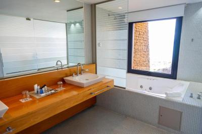 Hotel Design Suites Calafate 2 Hotel Design Suites Calafate 2