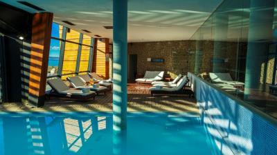 Hotel Design Suites Calafate 8 Hotel Design Suites Calafate 8