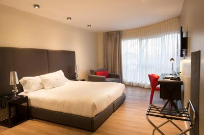 Regency Way Montevideo Hotel 10 Regency Way Montevideo Hotel 10
