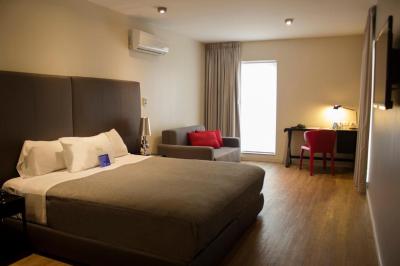 Regency Way Montevideo Hotel 8 Regency Way Montevideo Hotel 8