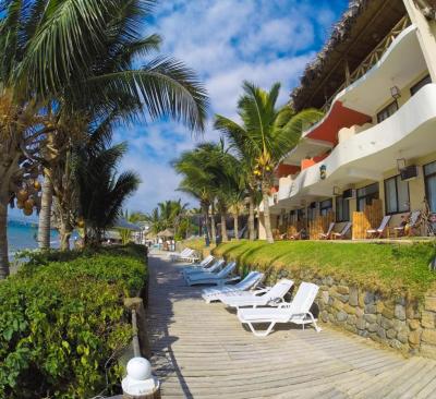 Grandmare Bungalows Hotel 8 Grandmare Bungalows Hotel 8