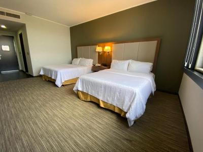 Holiday Inn Express Mexico Santa Fe by IHG 9 Holiday Inn Express Mexico Santa Fe by IHG 9