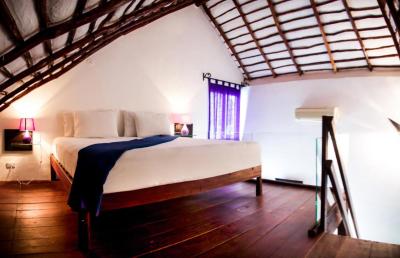 Hotel Kinbe - few steps from 5th Avenue and the beach 4 Hotel Kinbe - few steps from 5th Avenue and the beach 4