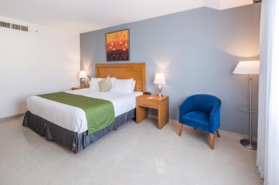 Wyndham Garden Playa del Carmen Hotel 3 Wyndham Garden Playa del Carmen Hotel 3