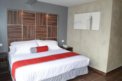 Hotel Block Suites 2 Hotel Block Suites 2