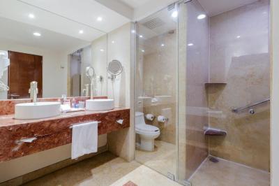 Hotel Real Inn Guadalajara Expo 6 Hotel Real Inn Guadalajara Expo 6